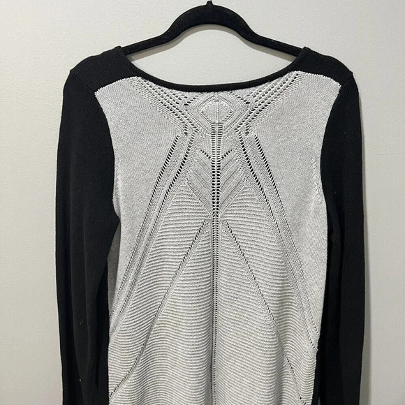 Evolution Cyrus Women’s Black Gray Sweater Medium Colorblock Chunky Knit Back - Picture 9 of 14